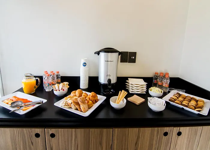 Express By Marriott Ciudad De Mundo E Hotel 3*