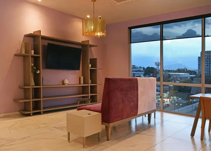 Отель City Express Plus By Marriott Ciudad De Mexico Mundo E