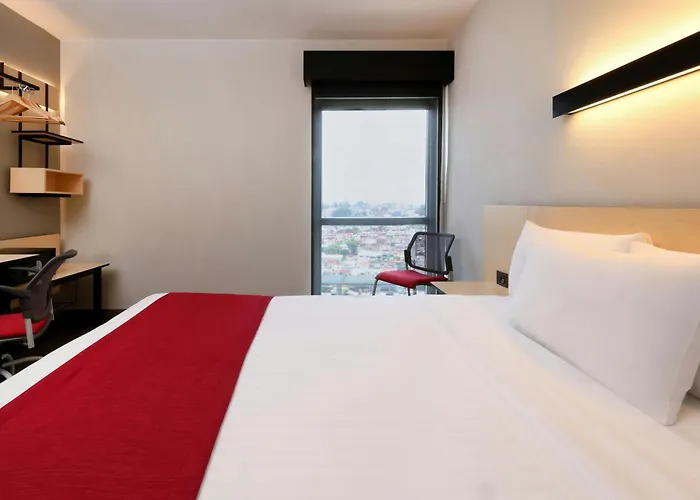 Express By Marriott Ciudad De Mundo E Hotel
