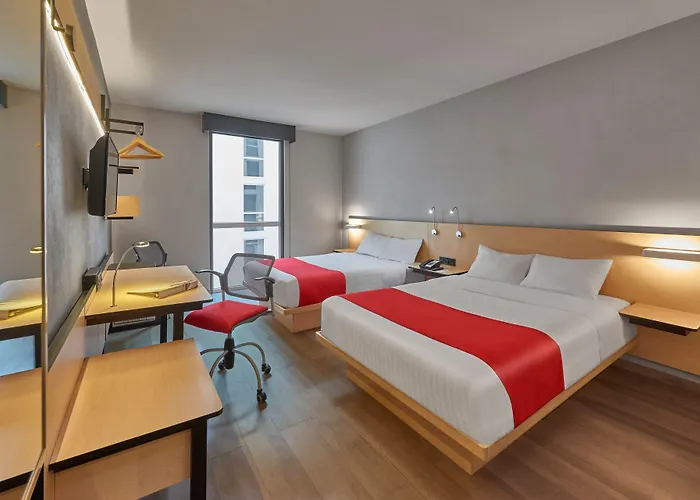 Express By Marriott Ciudad De Mundo E Hotel