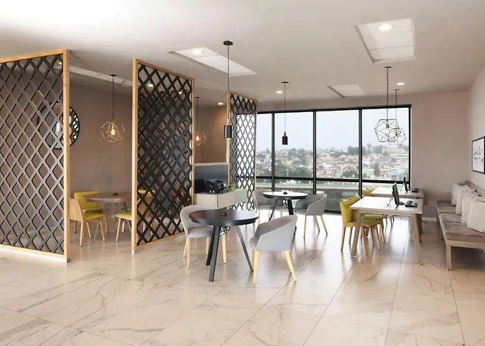 Express By Marriott Ciudad De Mundo E Hotel 3*