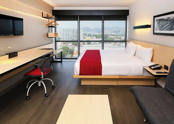 Отель City Express Plus By Marriott Ciudad De Mexico Mundo E 3*